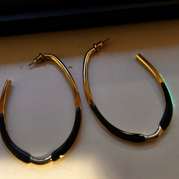 Neiman Marcus Opulent Black and Gold Earrings - Picture 1 of 3